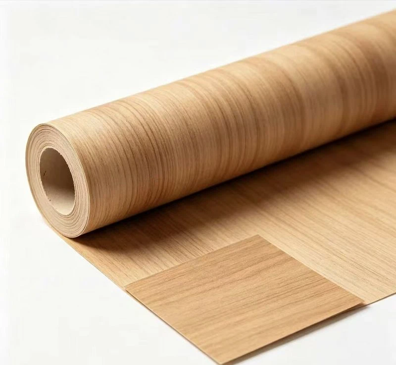 Dekoratívny papier s imitáciou dreva